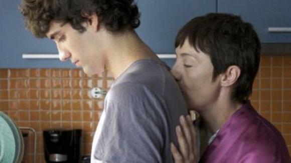 Photo du film Étreintes brisées