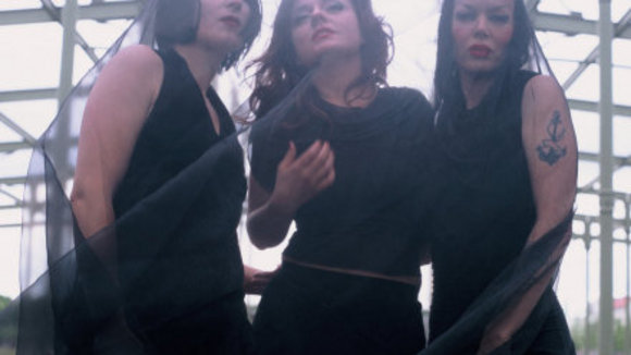 Photo from the movie Otto; or Up with Dead People [2008]