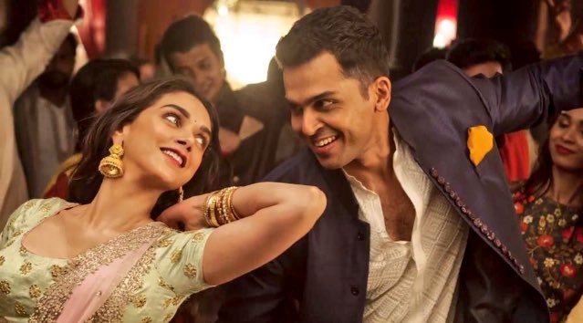 Photo from the movie Kaatru Veliyidai [2017]