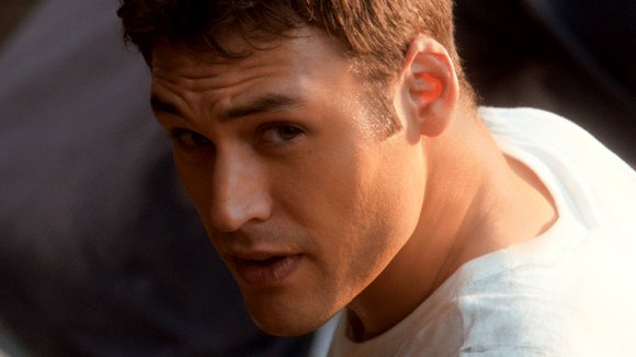 Photo from the movie The Boy Next Door