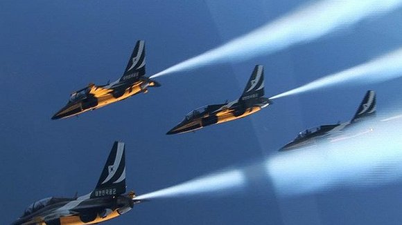 Photo from the movie Soar Into the Sun [2012]