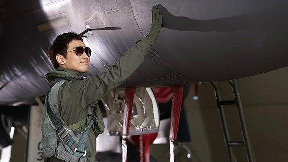 Photo from the movie Soar Into the Sun [2012]