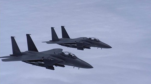 Photo from the movie Soar Into the Sun [2012]