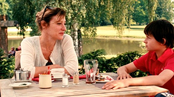 Photo from the movie 40-Love