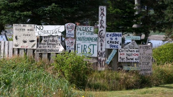 Photo from the movie Haida Gwaii: On the Edge of the World [2015]