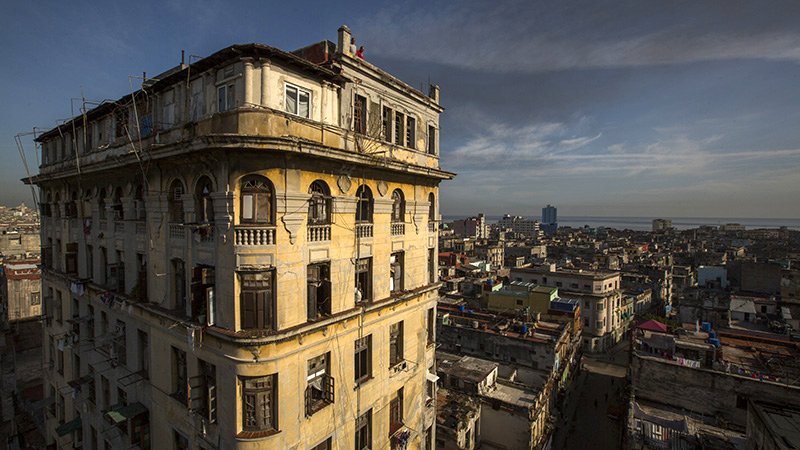 Photo du film Havana, from on High