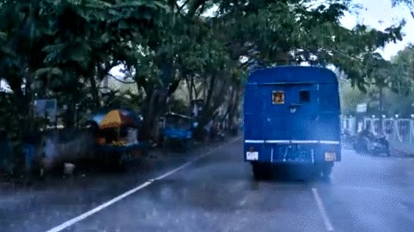 Photo from the movie Naaigal Jaakirathai [2014]