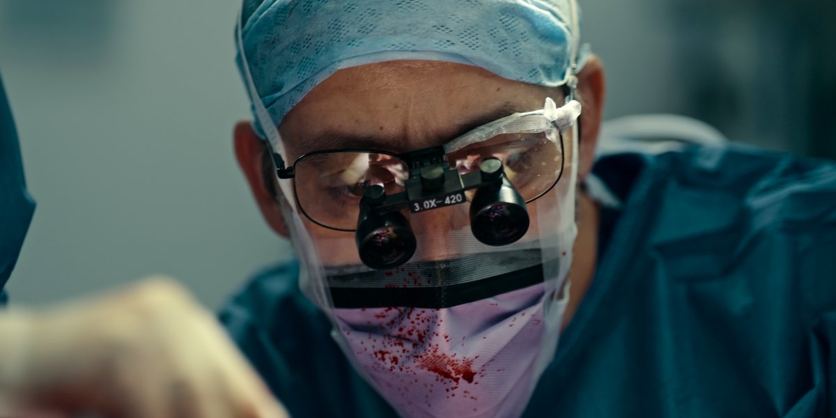 Photo from the movie Critical: Between Life and Death [2025]