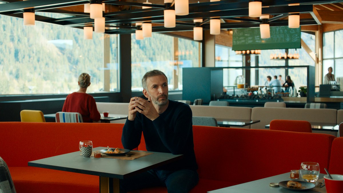 Photo from the movie The Mountain