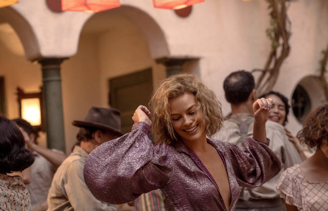 Photo from the movie Babylon [2022]