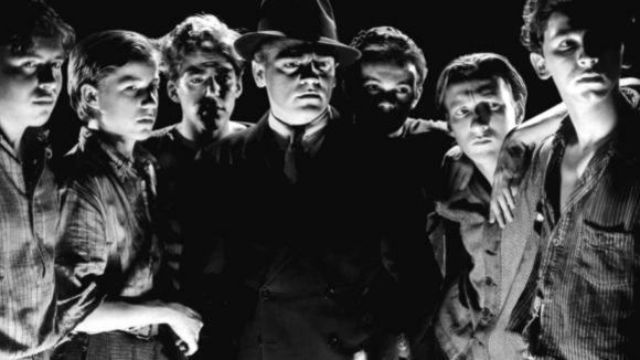 Photo from the movie Les Anges aux figures sales