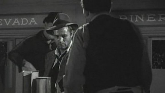 Photo from the movie Détour v.f.