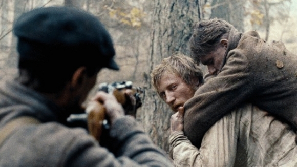 Photo from the movie In the Fog [2012]
