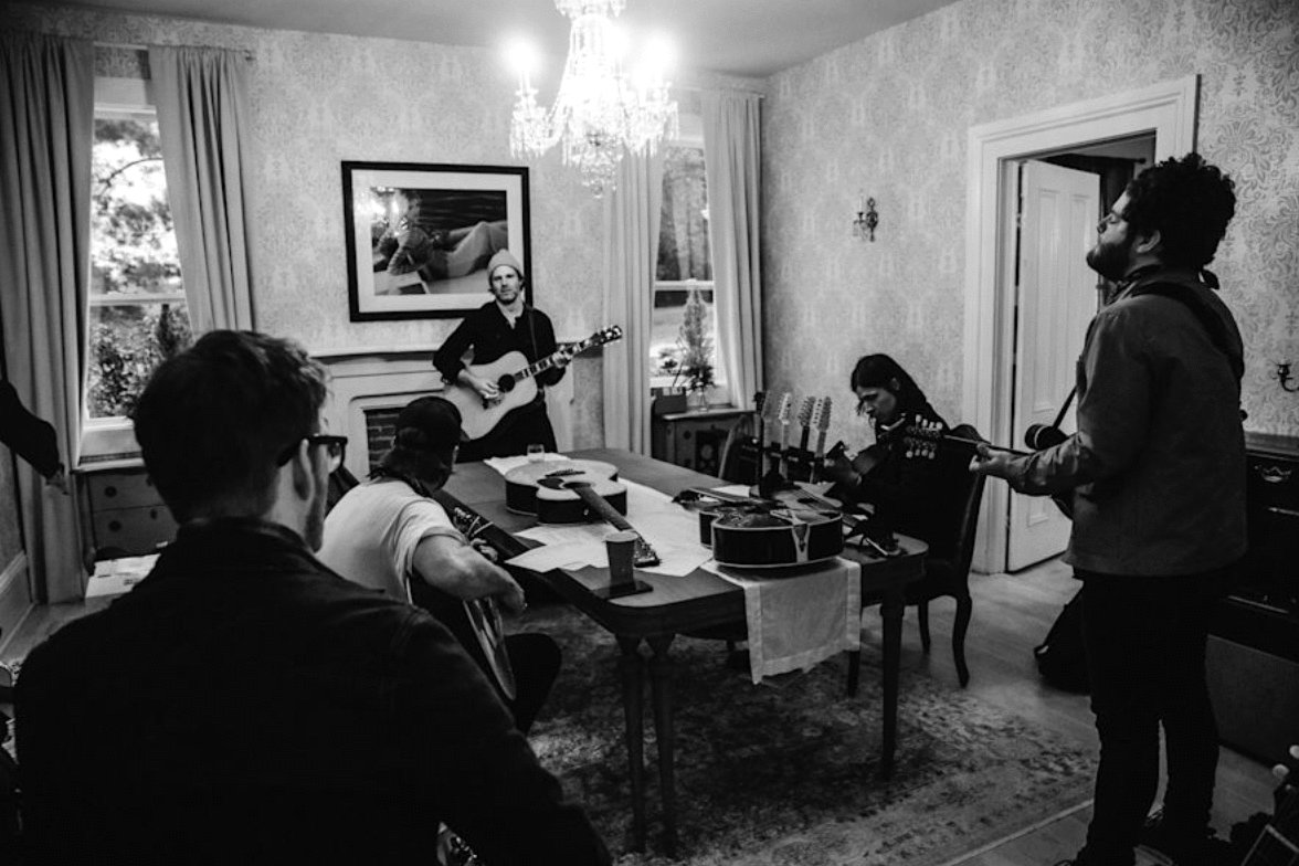 Photo du film Into the Mystery