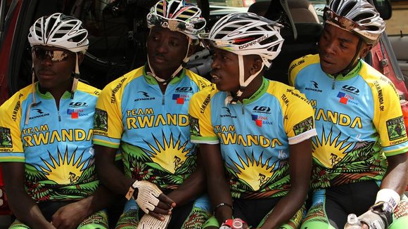 Photo du film Rising from Ashes