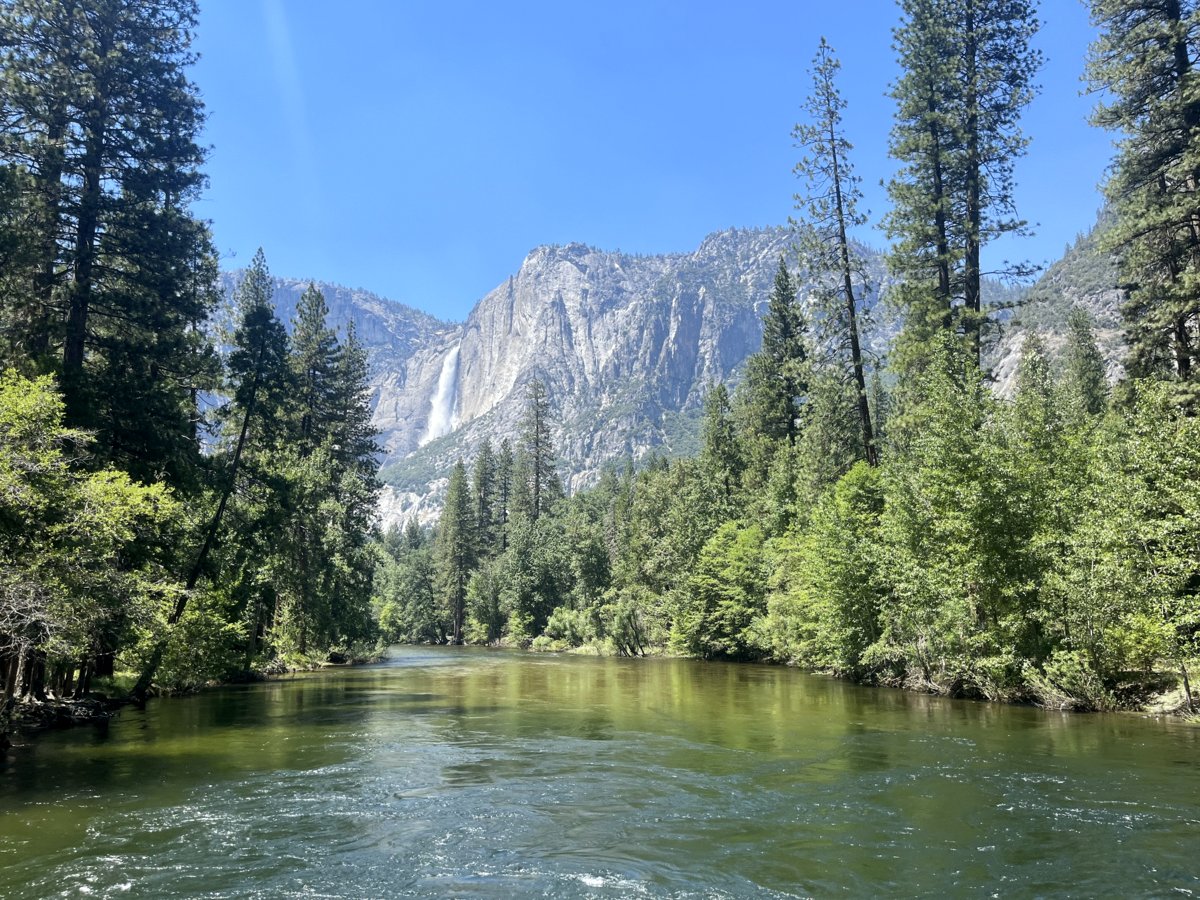 Photo from the movie Inner Walls