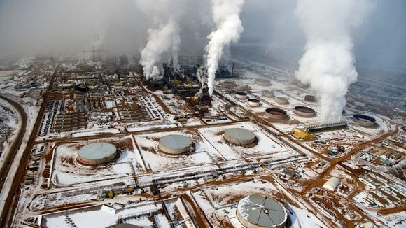 Photo from the movie Tipping Point: The End of Oil