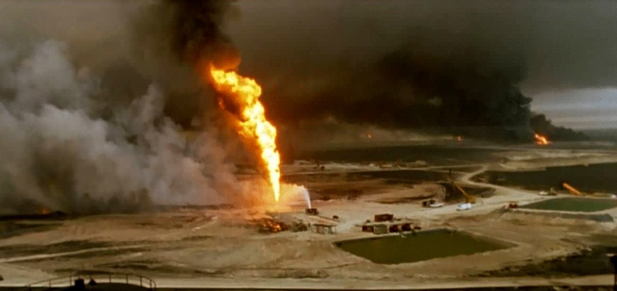 Photo du film Lessons of Darkness [1992]