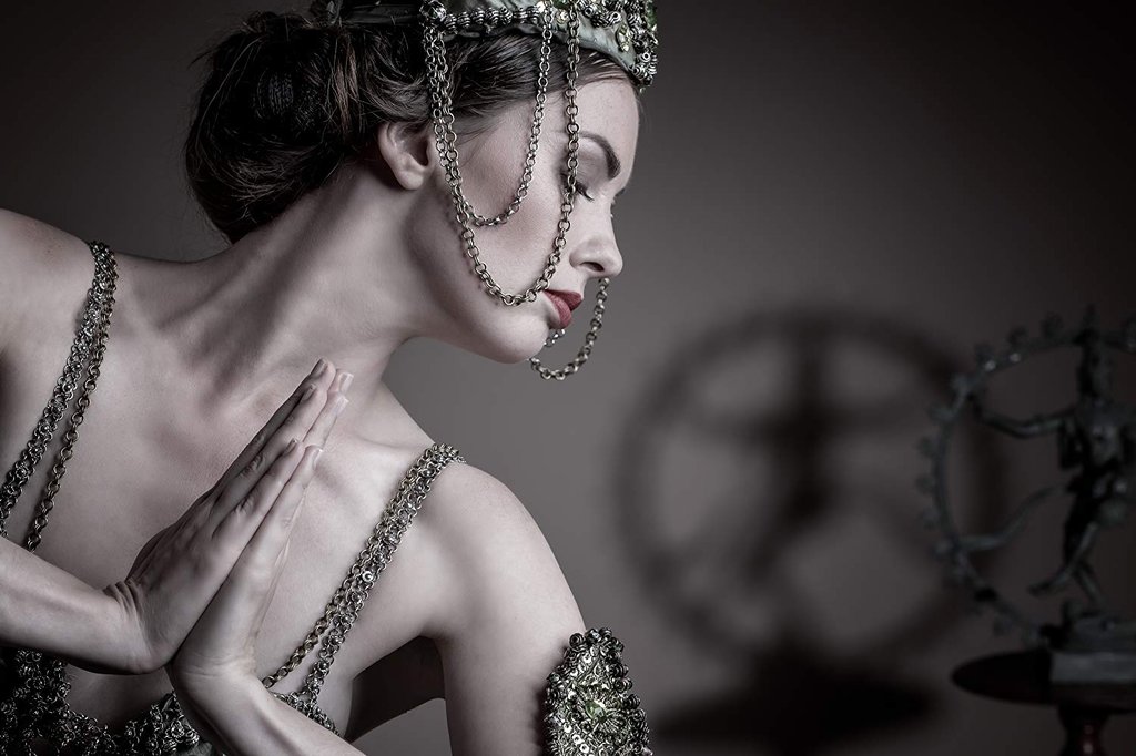 Photo from the movie Mata Hari: The Naked Spy