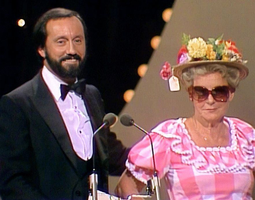 Photo du film Facing the Laughter: Minnie Pearl