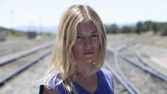 Photo from the movie Just Like a Woman