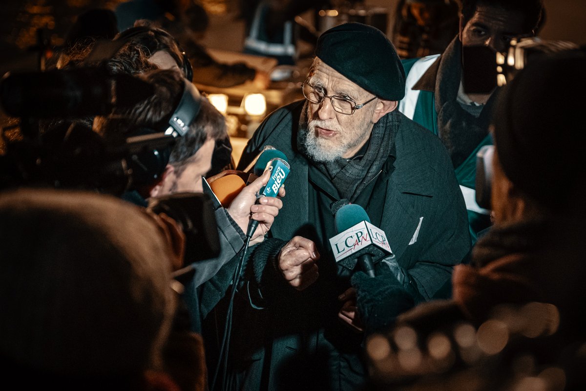 Photo du film L'Abbé Pierre: une vie de combats