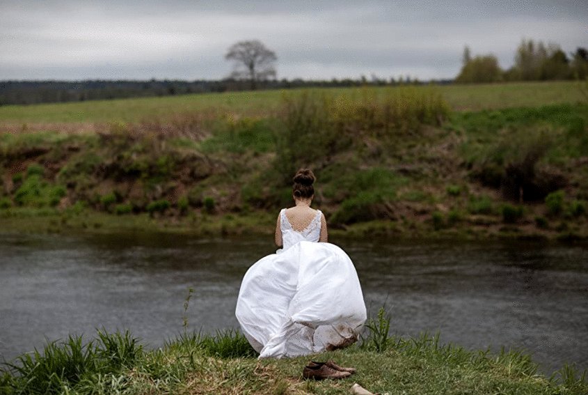 Photo from the movie Bone Cage [2020]