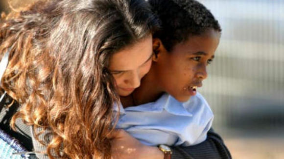 Photo du film Live and Become