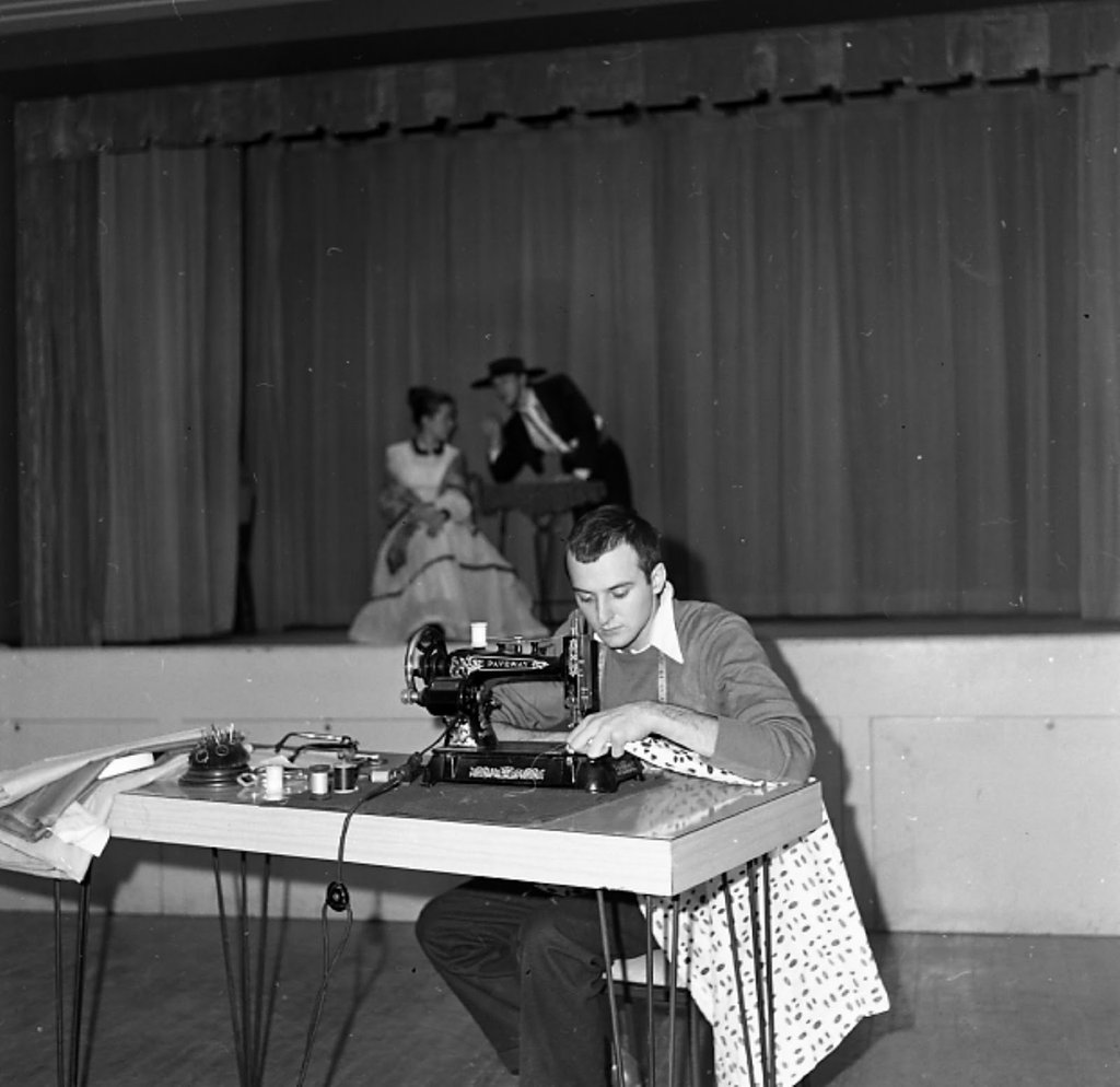 Photo du film François Barbeau: créateur de costumes