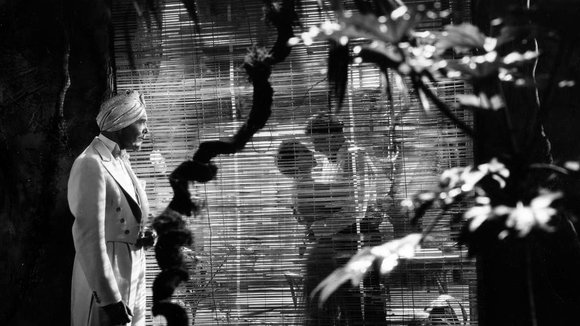 Photo du film East of Borneo