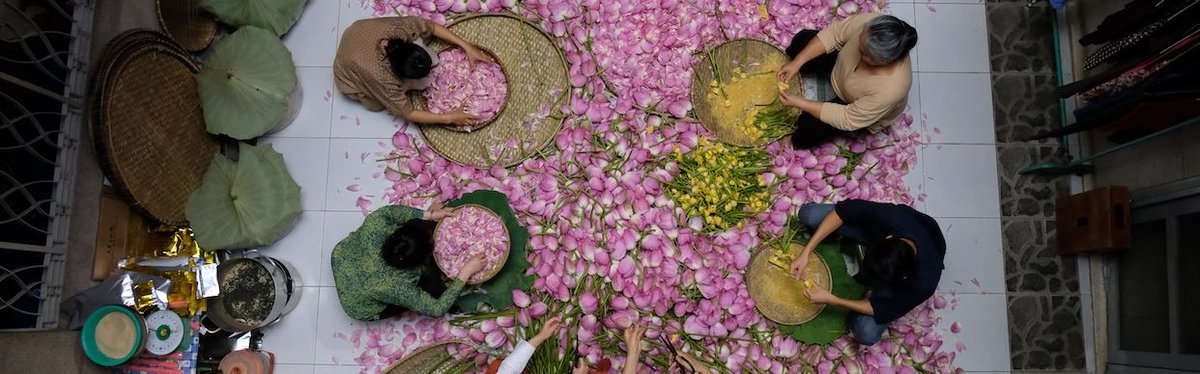 Photo from the movie Monsoon [2019]