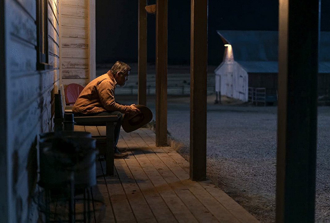 Photo from the movie Outer Range [2022]