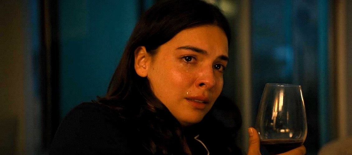 Photo from the movie The Mannequin [2025]