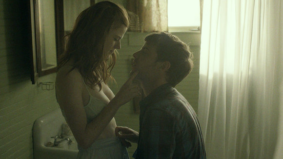 Photo from the movie Honeymoon