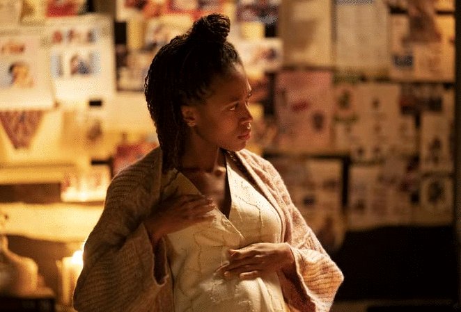 Photo from the movie Solos