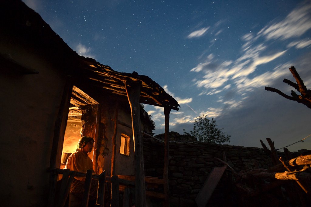 Photo from the movie Honeyland