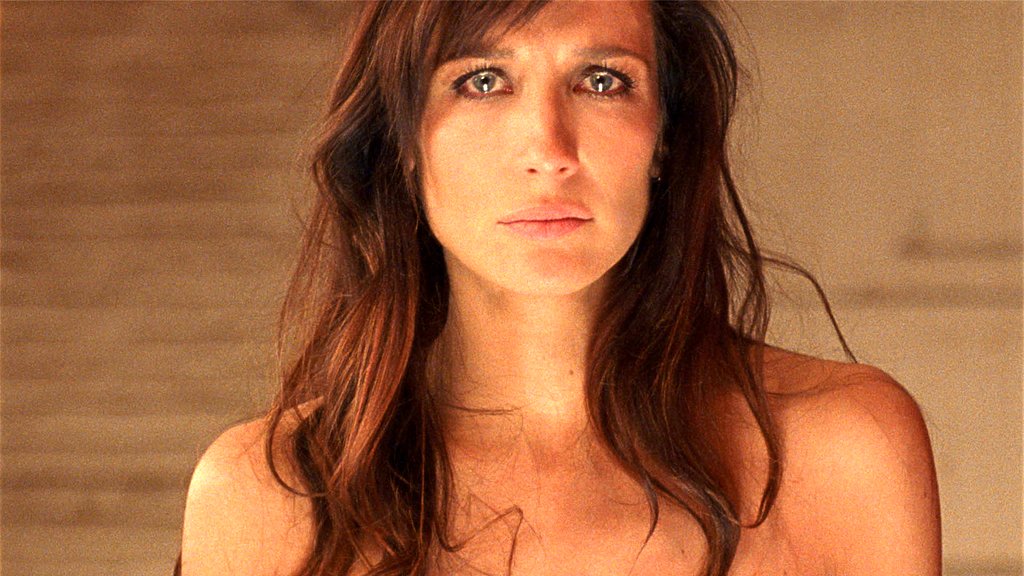 Photo from the movie Most Beautiful Island [2017]