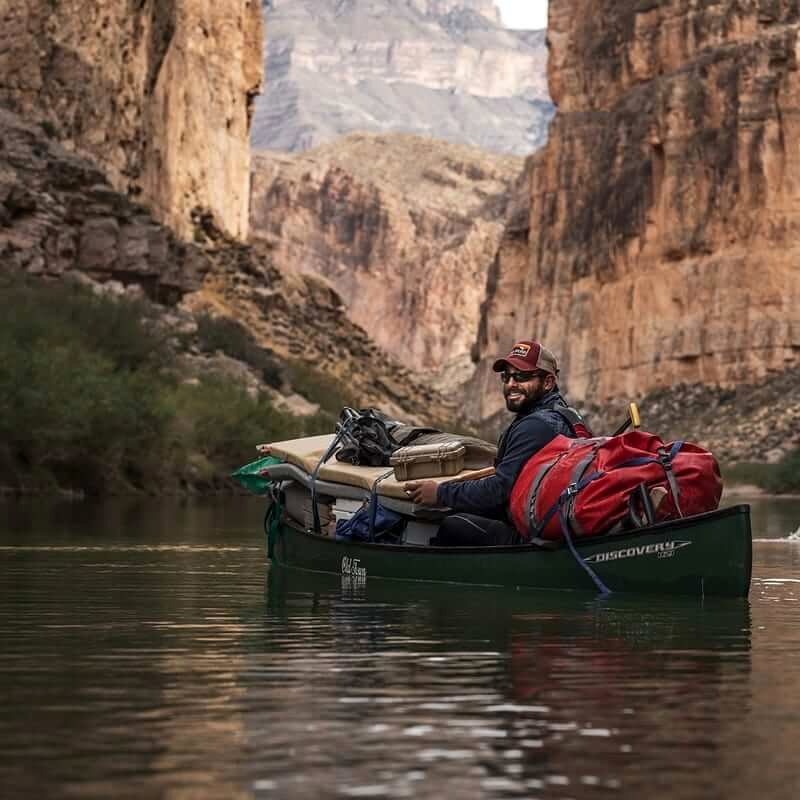 Photo from the movie The River and the Wall [2019]