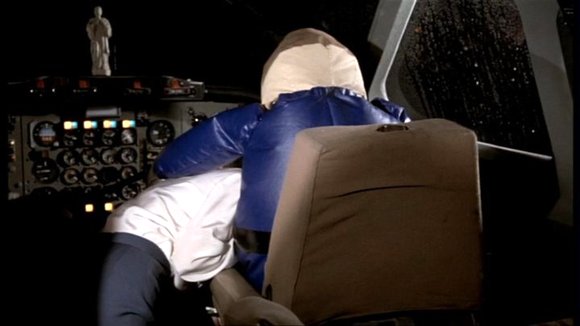 Photo du film Y a-t-il un pilote dans l'avion?