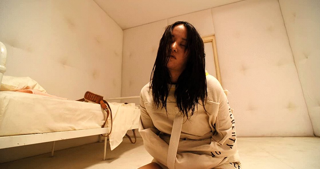 Photo du film Mona Lisa and the Blood Moon