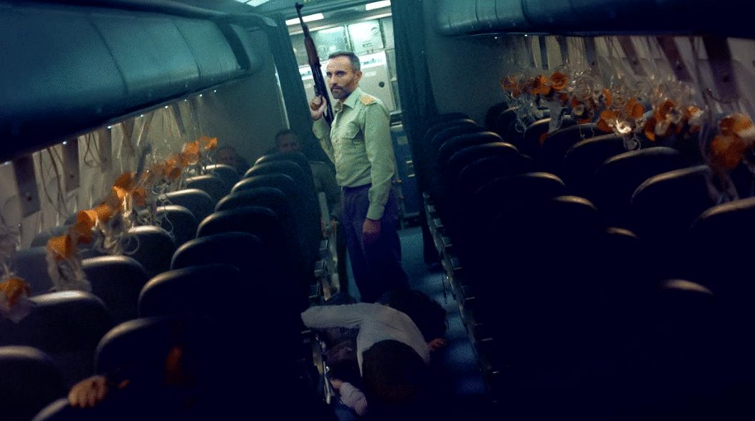 Photo du film Into the Night [2020]