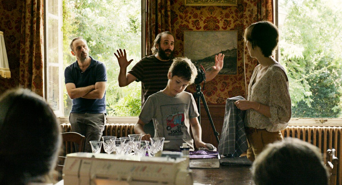 Photo from the movie Happy Birthday