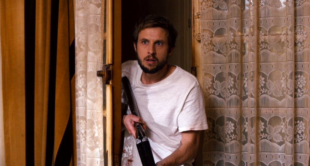 Photo from the movie The Night Eats the World