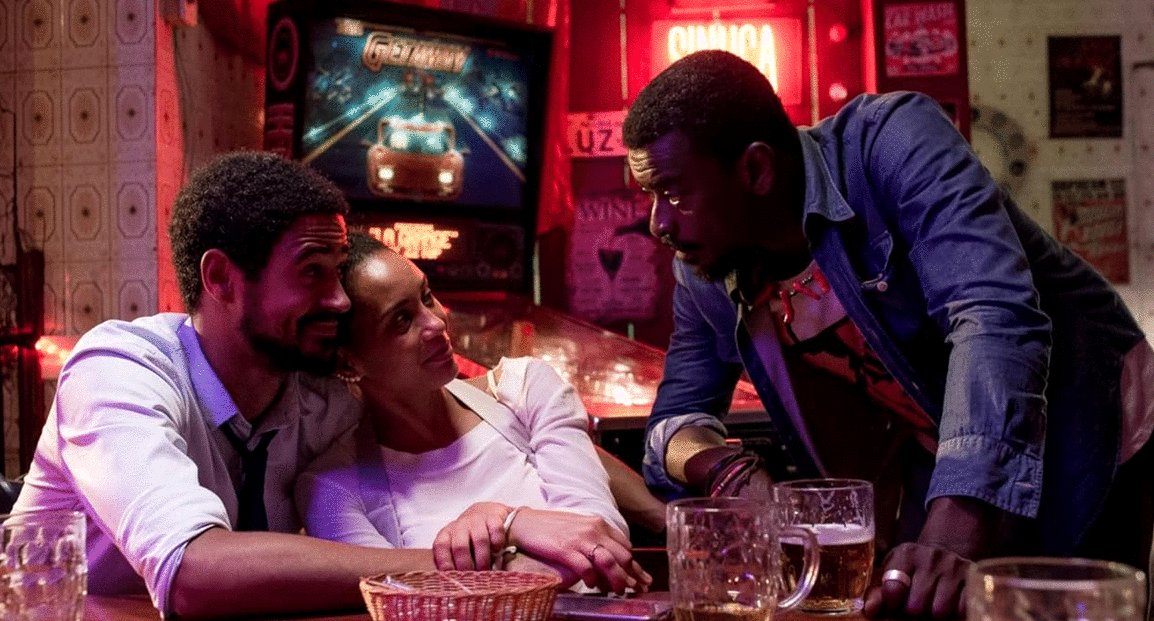 Photo from the movie Medida Provisória