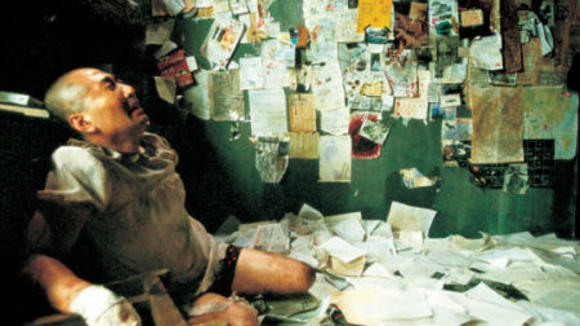 Photo from the movie Save the Green Planet! [2003]