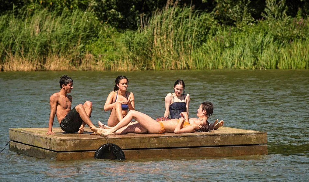 Photo from the movie A Good Girl's Guide to Murder [2024]