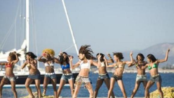 Photo from the movie Tashan