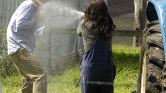 Photo from the movie Unfinished Sky [2007]