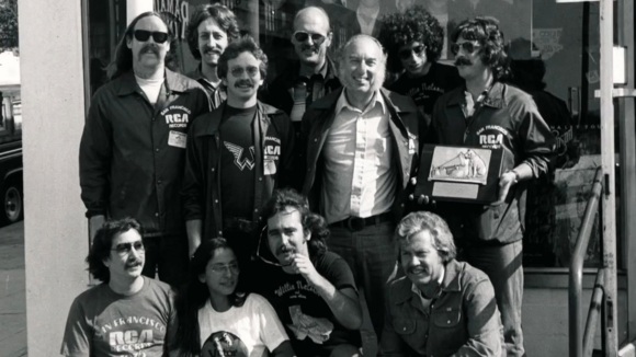 Photo du film All Things Must Pass