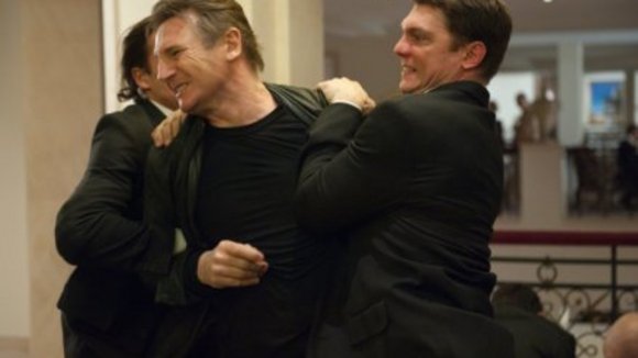 Photo from the movie Unknown